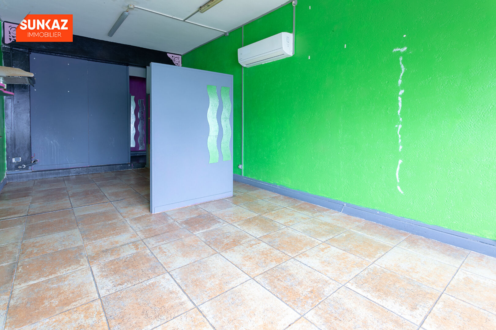 Photo Local commercial 33 m² - Hyper centre Saint-Pierre image 6/6
