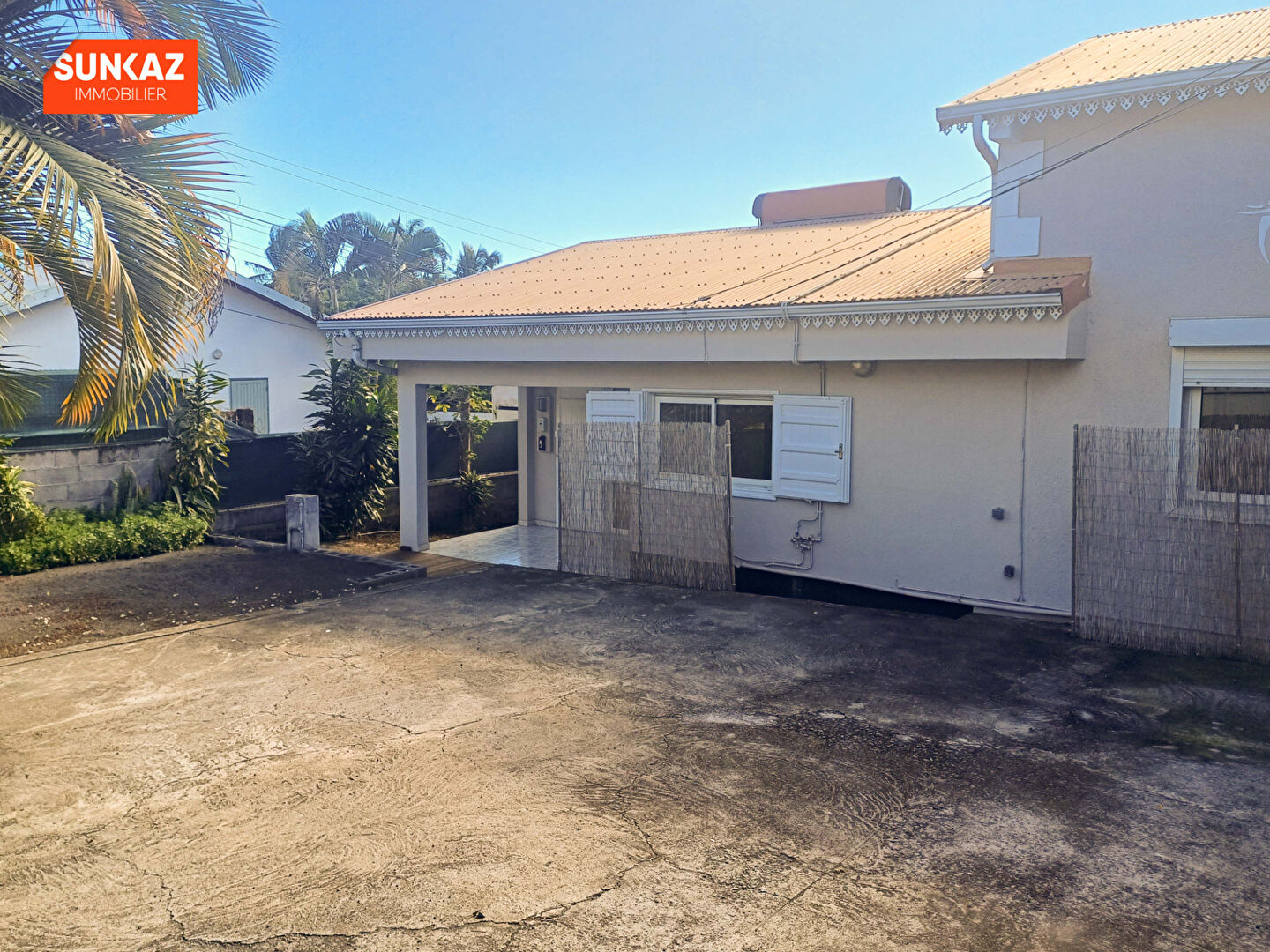 Agence immobilière de 
 SUNKAZ - SUNKAZ 
