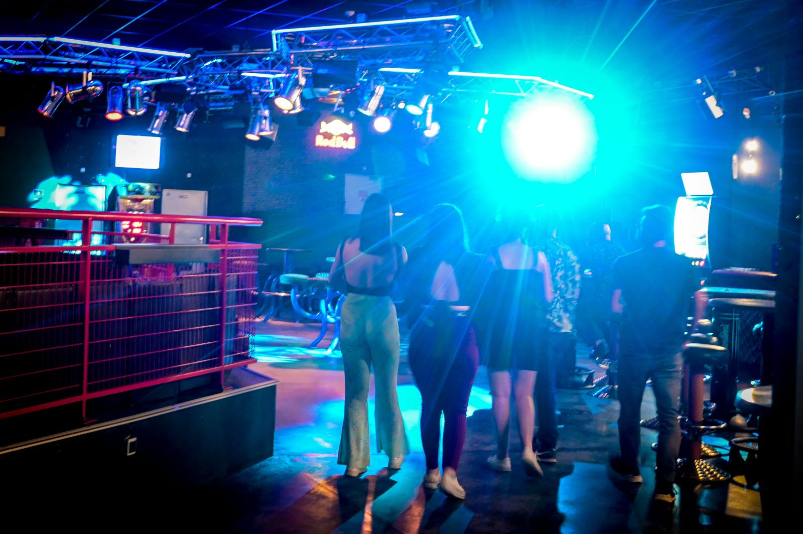 EXCLUSIVITE - BAR Music au centre ville de Saint Pierre