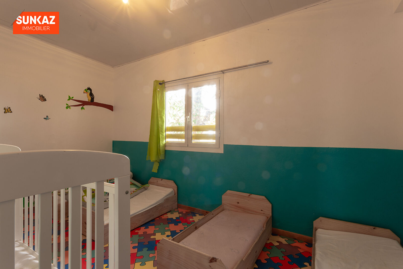 Photo A Terre Sainte, SAINT-PIERRE, F4 proche de la petite plage image 5/6