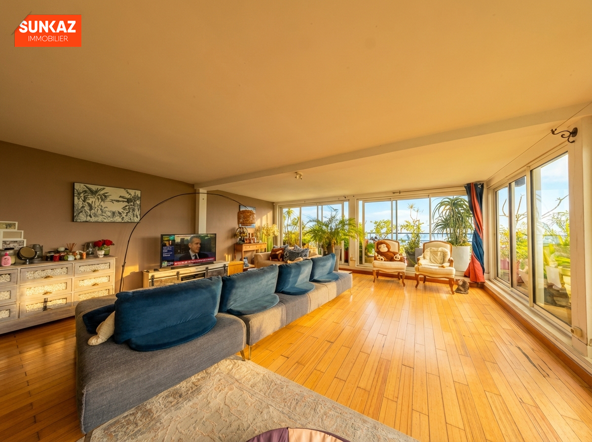 Agence immobilière de 
 SUNKAZ - SUNKAZ 
