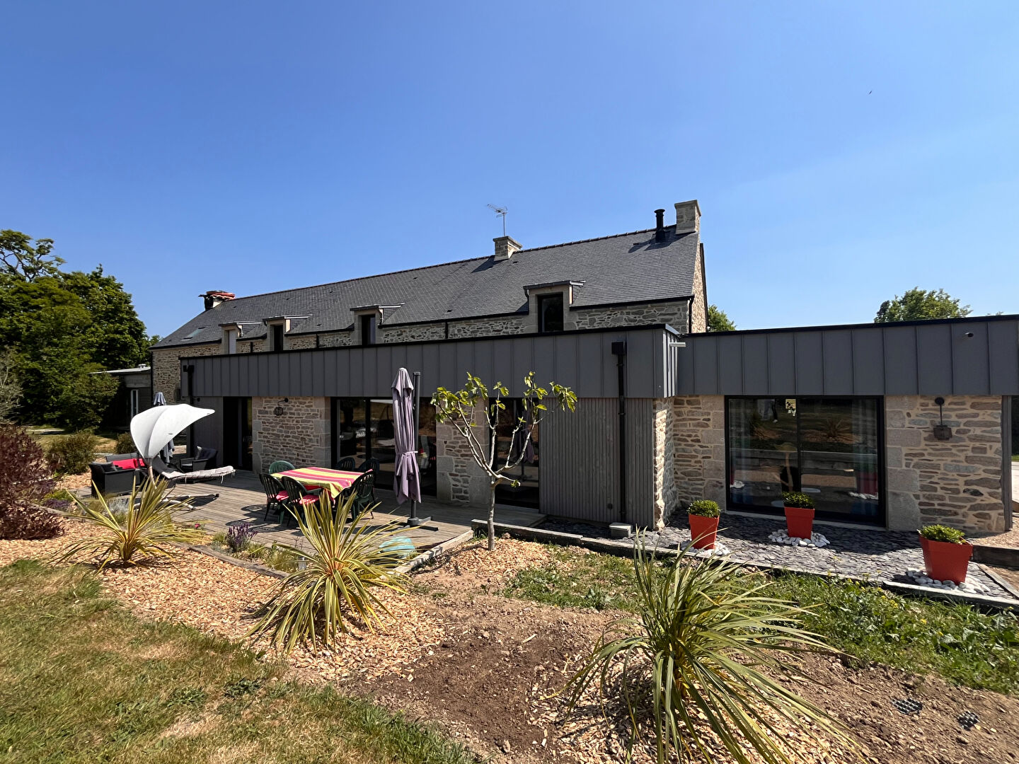 Agence immobilière de 
 Surzur Immobilier - SURZUR IMMOBILIER 
