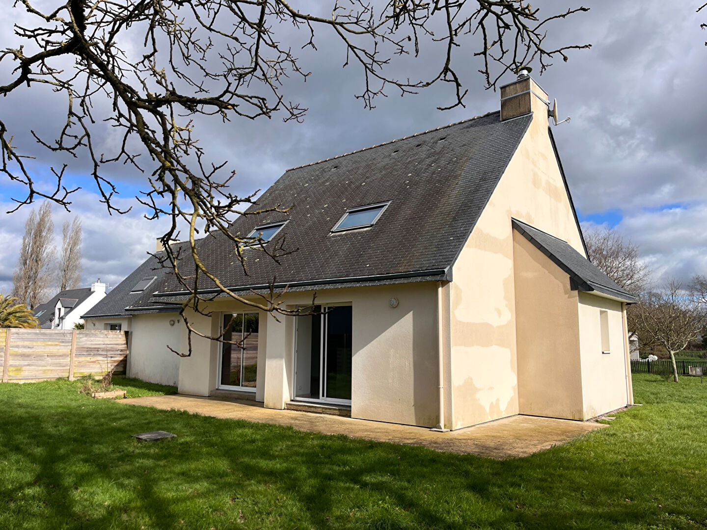 Agence immobilière de 
 Surzur Immobilier - SURZUR IMMOBILIER 
