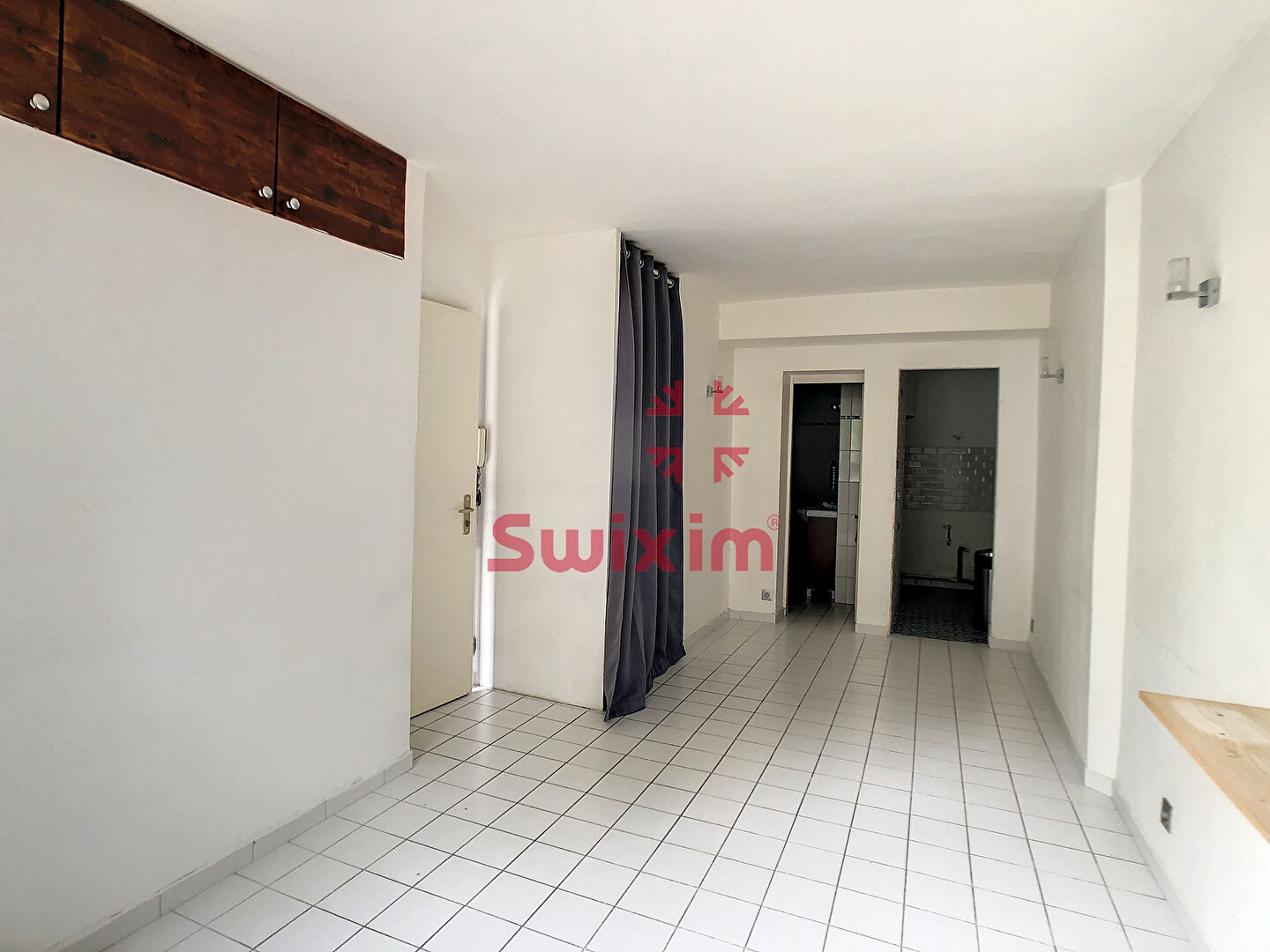 Photo Paris XX - Quartier de Belleville - Studio 24.11m² image 3/4