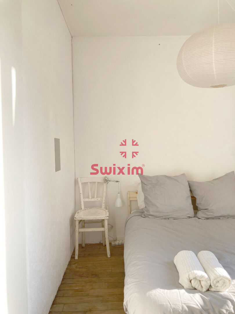 Photo STUDIO de 31 m2 sur cour au calme et lumineux image 3/6