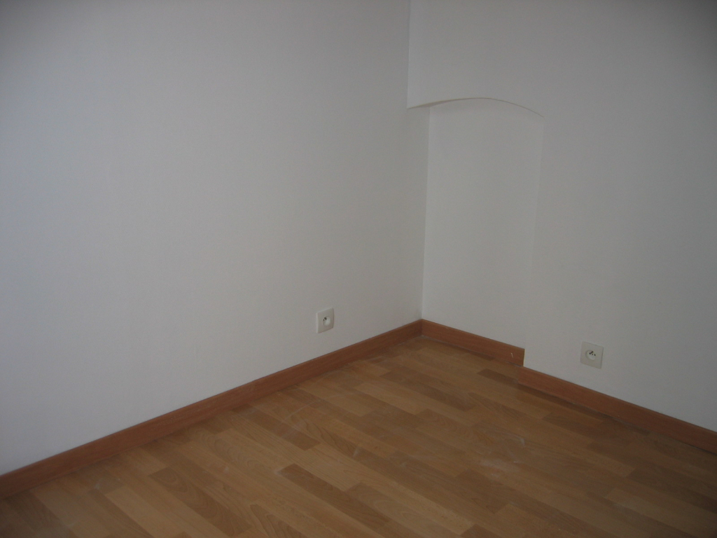 Photo Appartement LES PAVILLONS SOUS BOIS - 2 pièce(s) - 27,01 m2 image 4/6