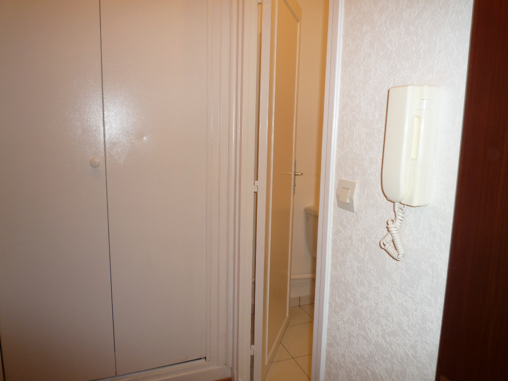 Photo Appartement VILLEMOMBLE - 1 pièce(s) - 29,78 m2 image 3/6