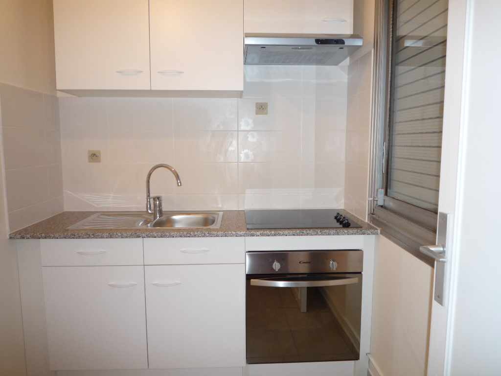 Photo Appartement VILLEMOMBLE - 1 pièce(s) - 29,78 m2 image 5/6