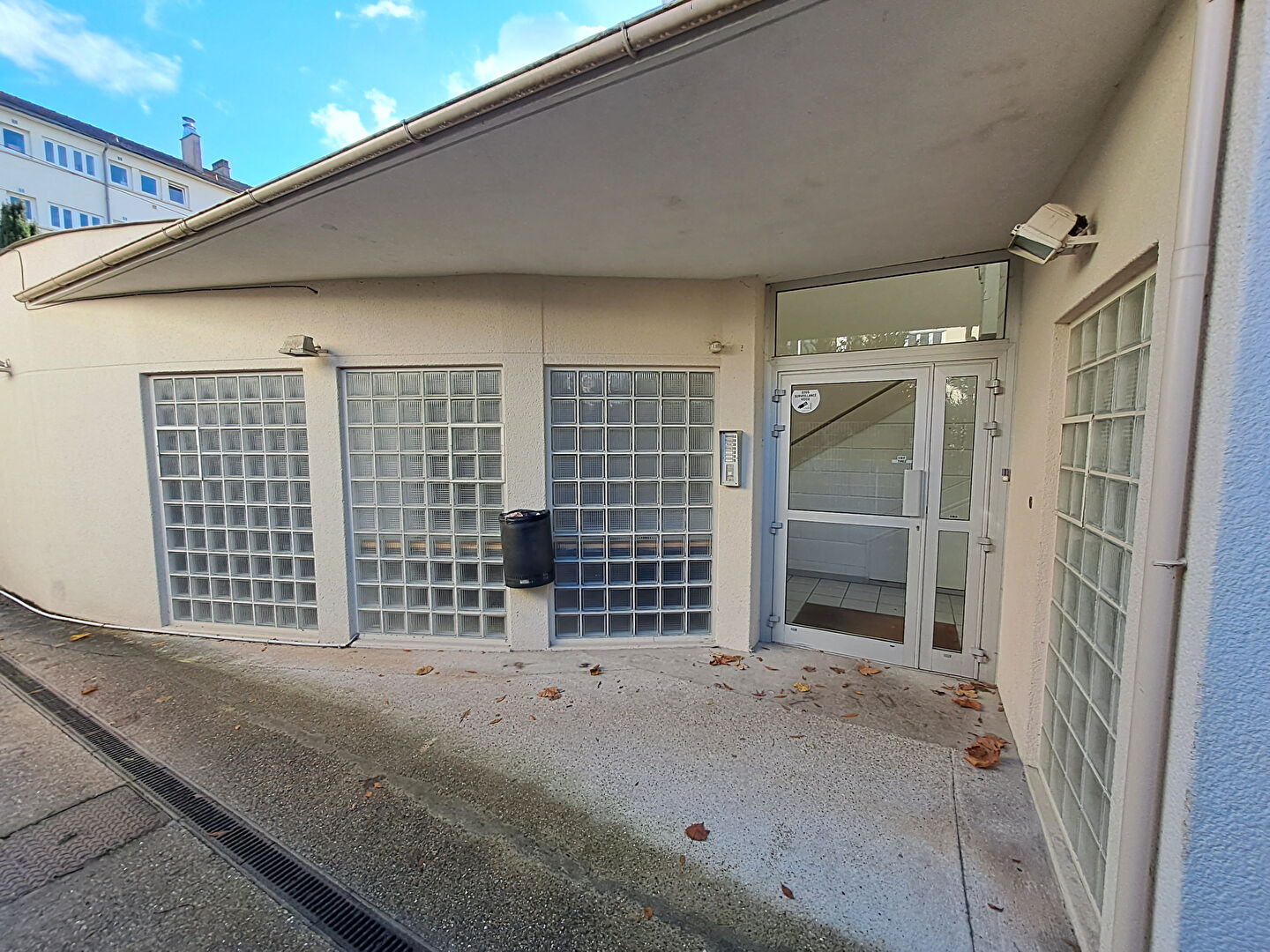 Photo Immeuble (Cabinet Médical) Chelles 14 pièce(s) image 2/6