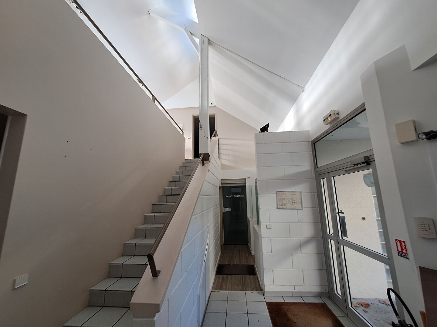 Photo Immeuble (Cabinet Médical) Chelles 14 pièce(s) image 5/6