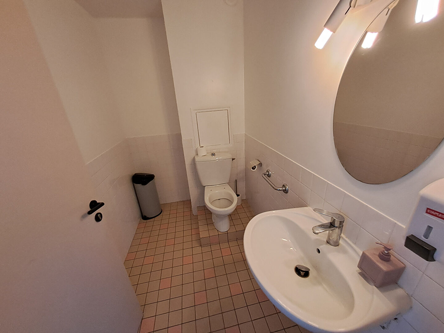 Photo Immeuble (Cabinet Médical) Chelles 14 pièce(s) image 6/6