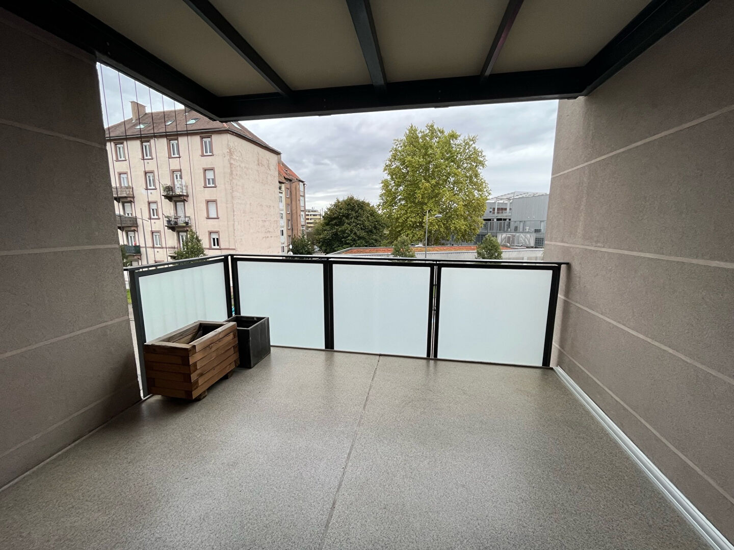 STRASBOURG 3P 64m² - Balcon - Garage