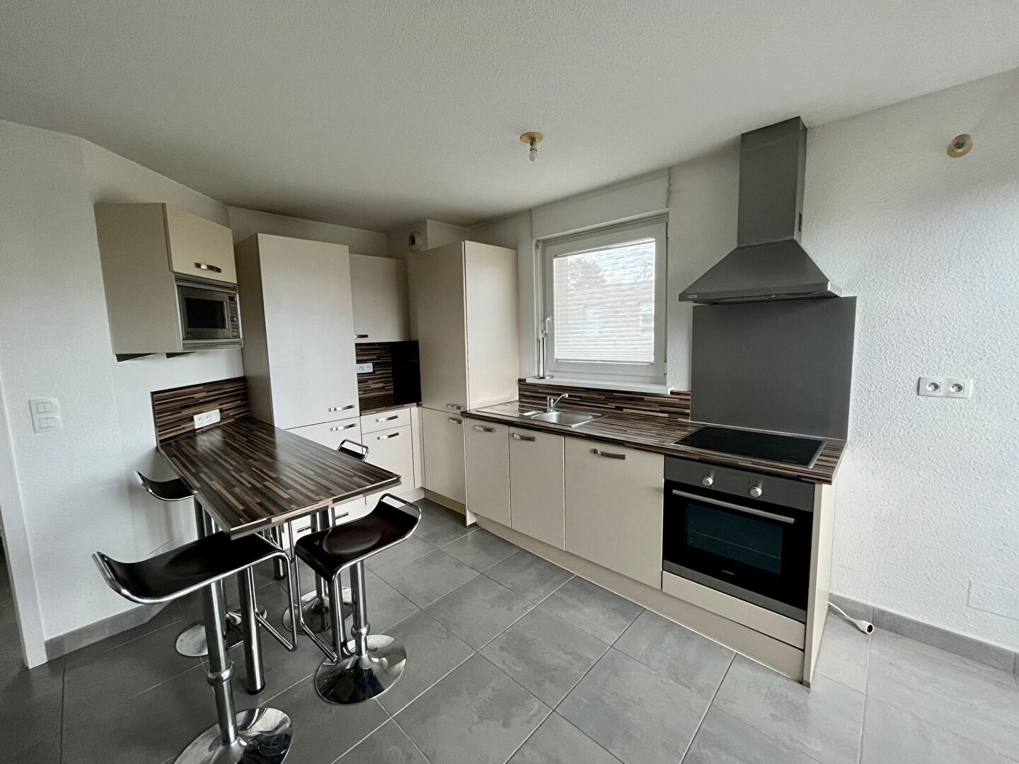 Photo Appartement Lingolsheim 2 pièces meublé  - Attique image 2/6