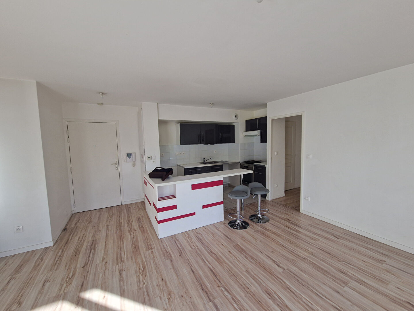 Photo Appartement  3 pièce(s) 66.61 m2 image 3/6