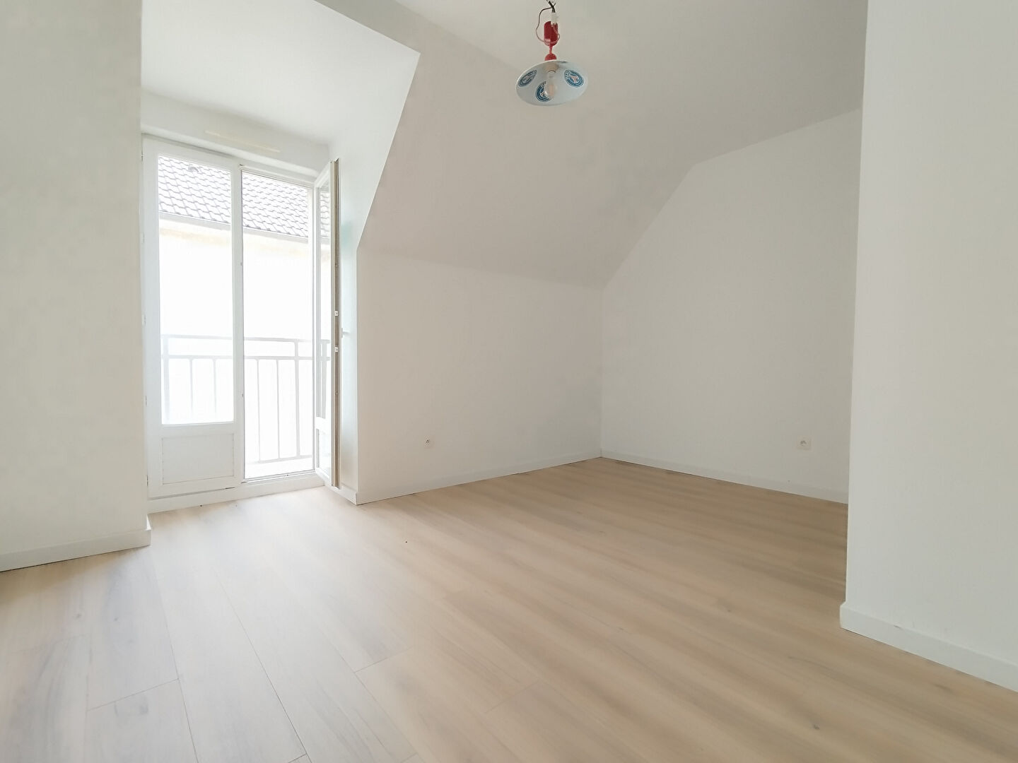 Photo Maison Le Plessis Bouchard 3 pièce(s) 95 m2 image 4/6