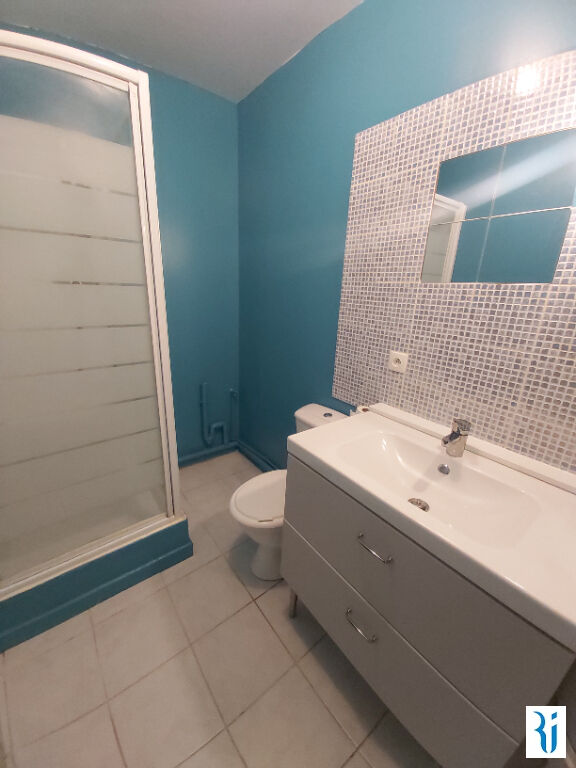 Photo F2 RENOVE - LE MESNIL ESNARD image 4/4