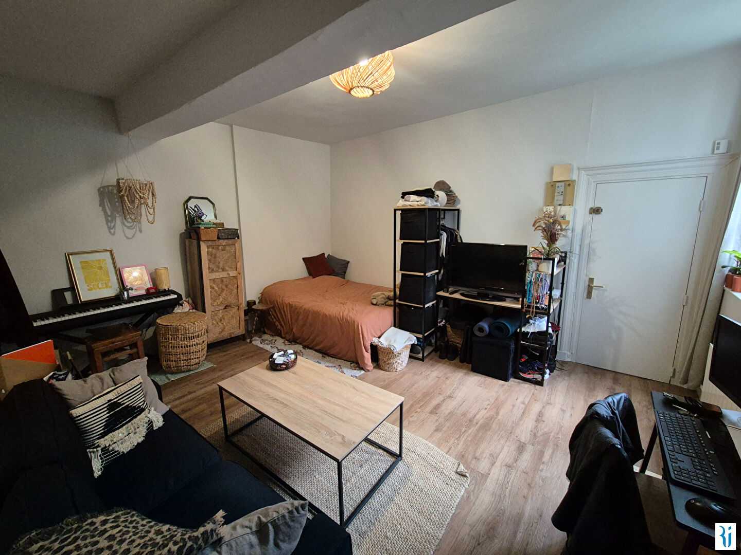 Photo F1 RUE DE LA VICOMTE - ROUEN image 2/5