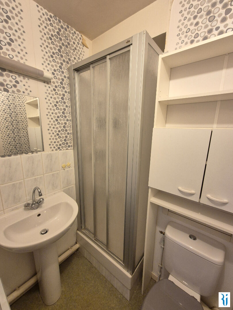 Photo F1 - ROUEN PREFECTURE image 6/6