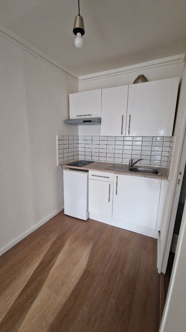 Photo F1 MEUBLE RENOVE - ROUEN HOTEL DE VILLE image 3/4