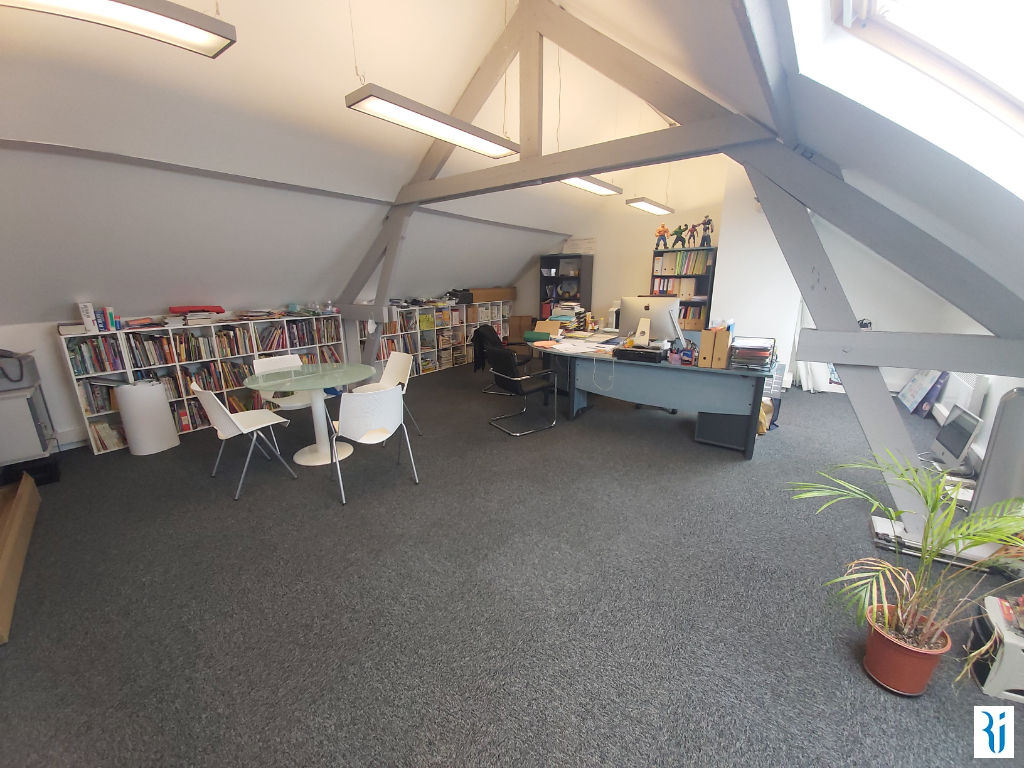 Photo BUREAUX A LOUER 120M² - ROUEN RIVE GAUCHE image 1/5