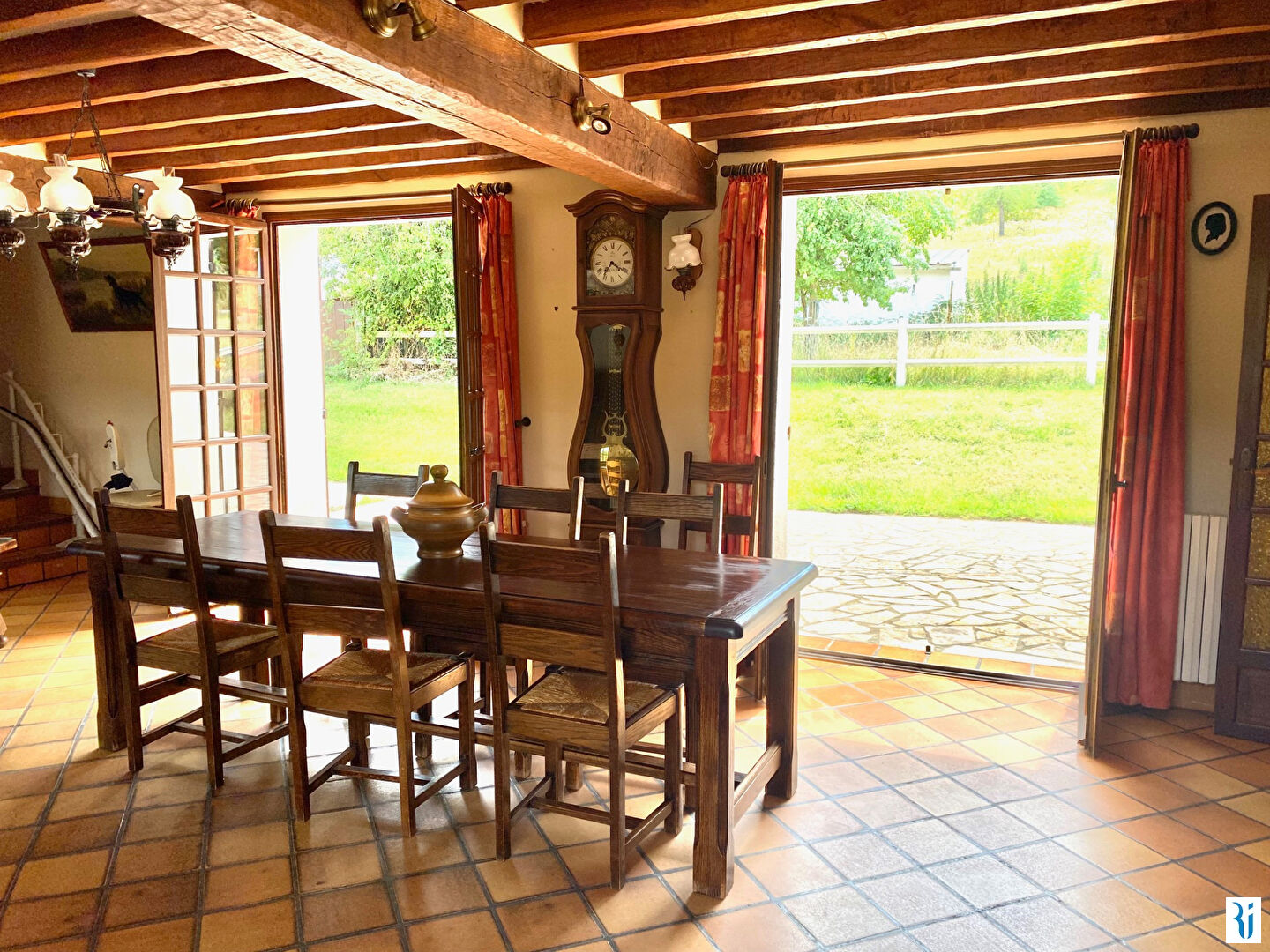 Photo Maison St Leger Du Bourg Denis 7 pièce(s) 166 m2 image 3/6