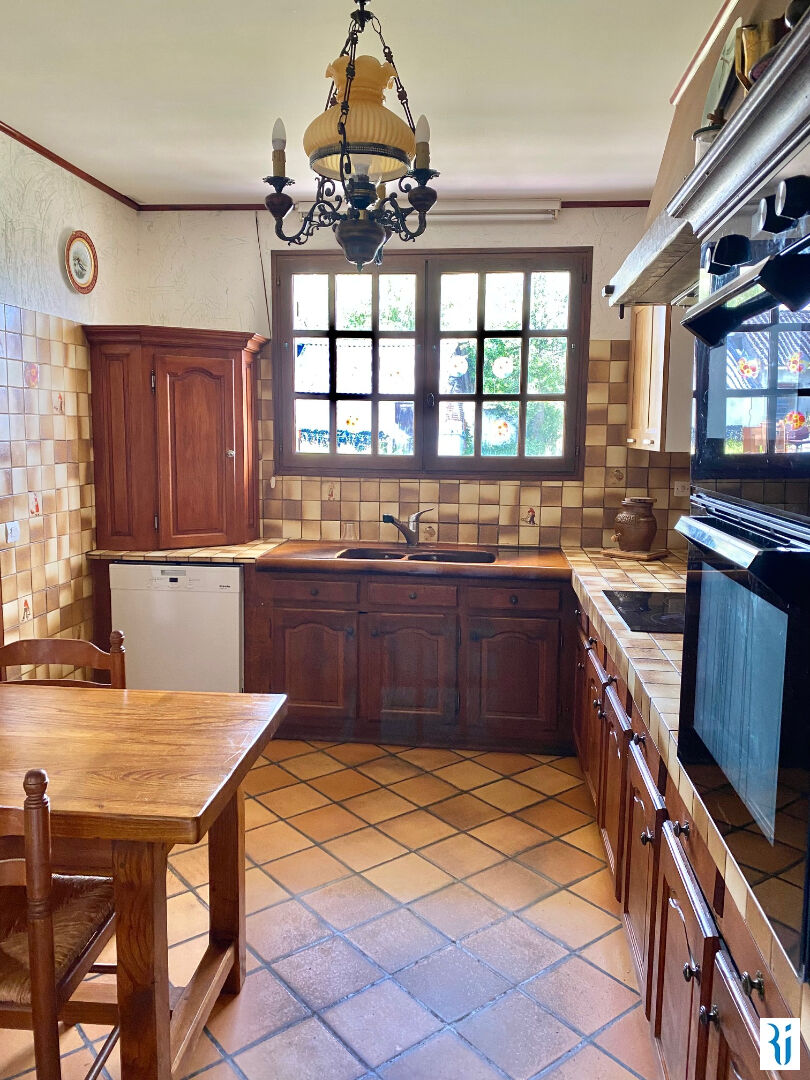 Photo Maison St Leger Du Bourg Denis 7 pièce(s) 166 m2 image 4/6