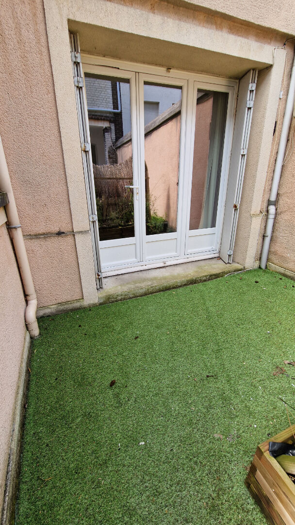 Photo F1 MEUBLE - ROUEN GARE image 6/6