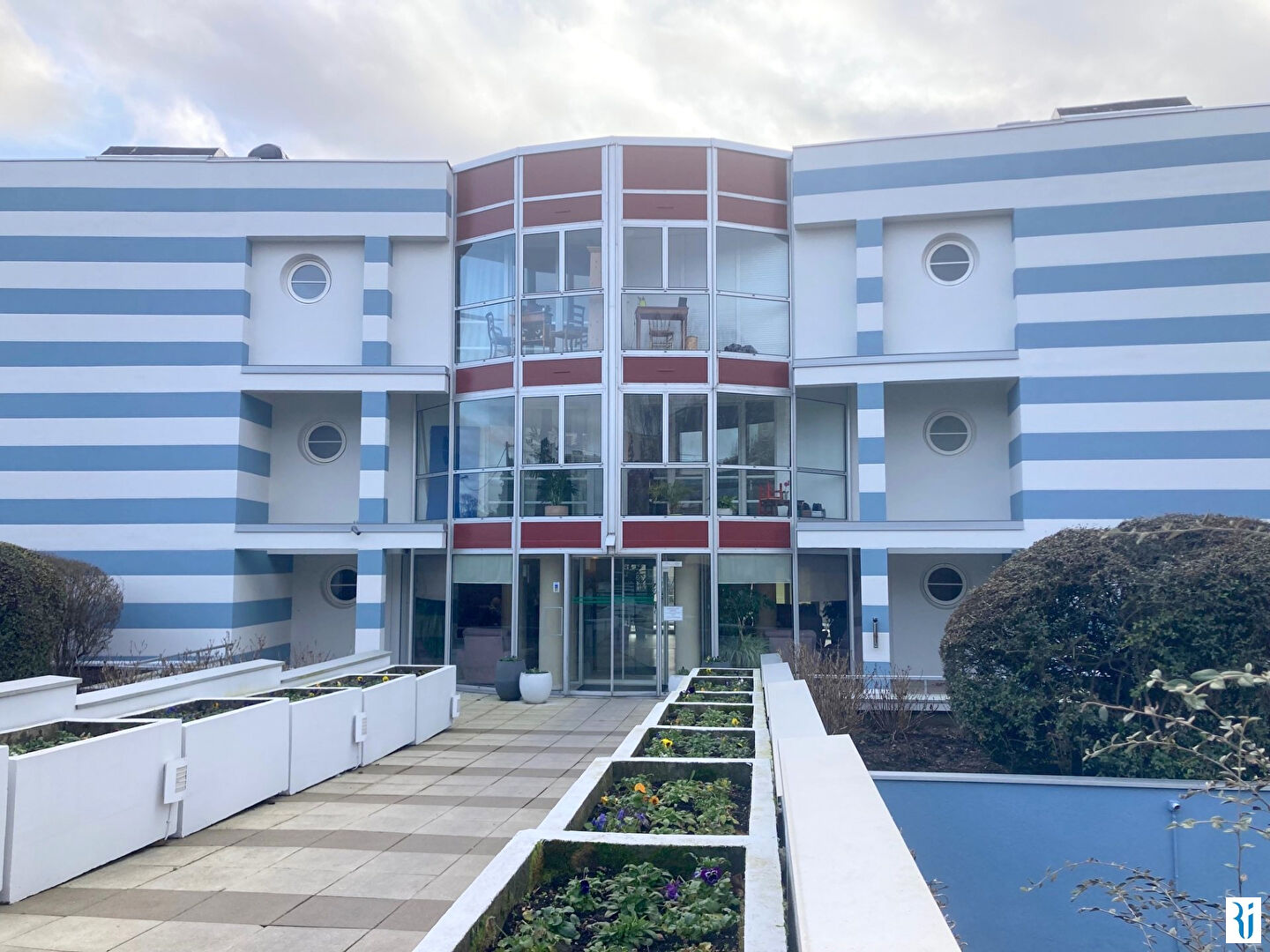 Photo Appartement Mont Saint Aignan 3 pièce(s) 75.86 m2 + Parkings + Caves image 2/6