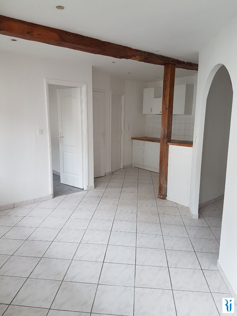 Photo F2 42 M² - ROUEN CHU image 3/6