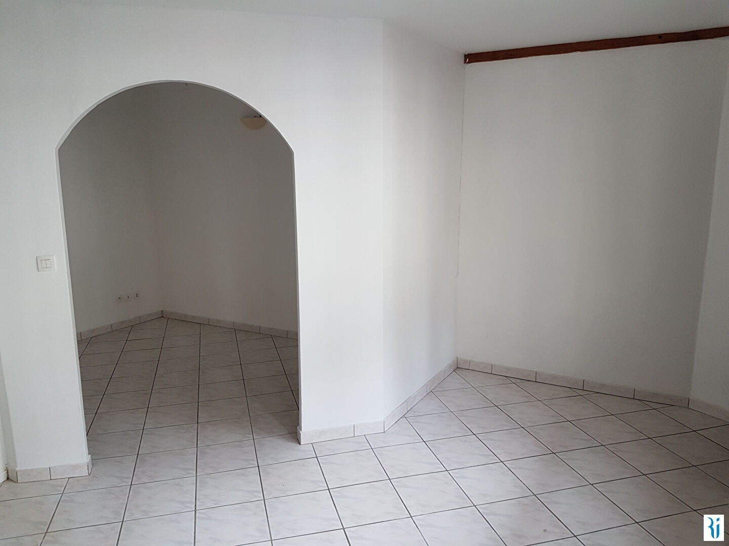 Photo F2 42 M² - ROUEN CHU image 5/6