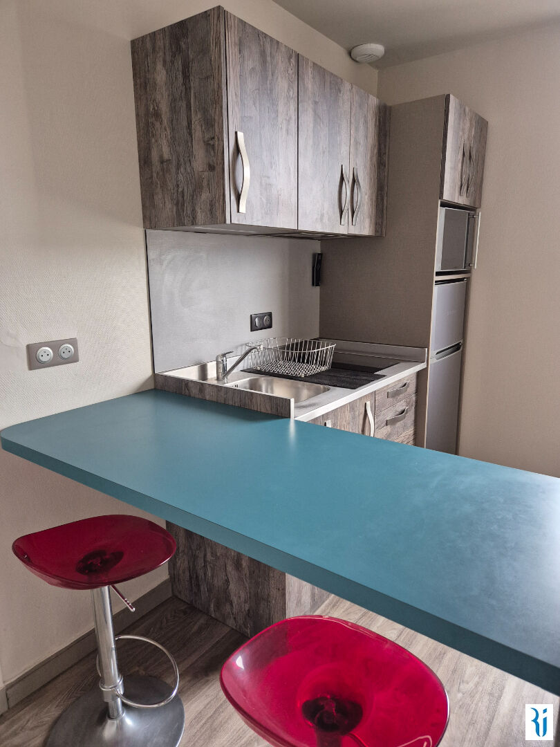 Photo F2 MEUBLE TOUTES CHARGES COMPRISES - DEVILLE LES ROUEN image 4/6