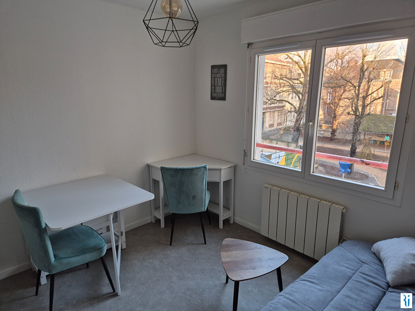 Photo F1 MEUBLE RENOVE 16 M² - ROUEN HOTEL DE VILLE image 6/6