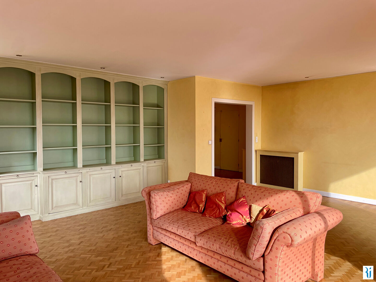 Photo Appartement MONT SAINT AIGNAN (76130) 4 pièces 143 m² image 5/6