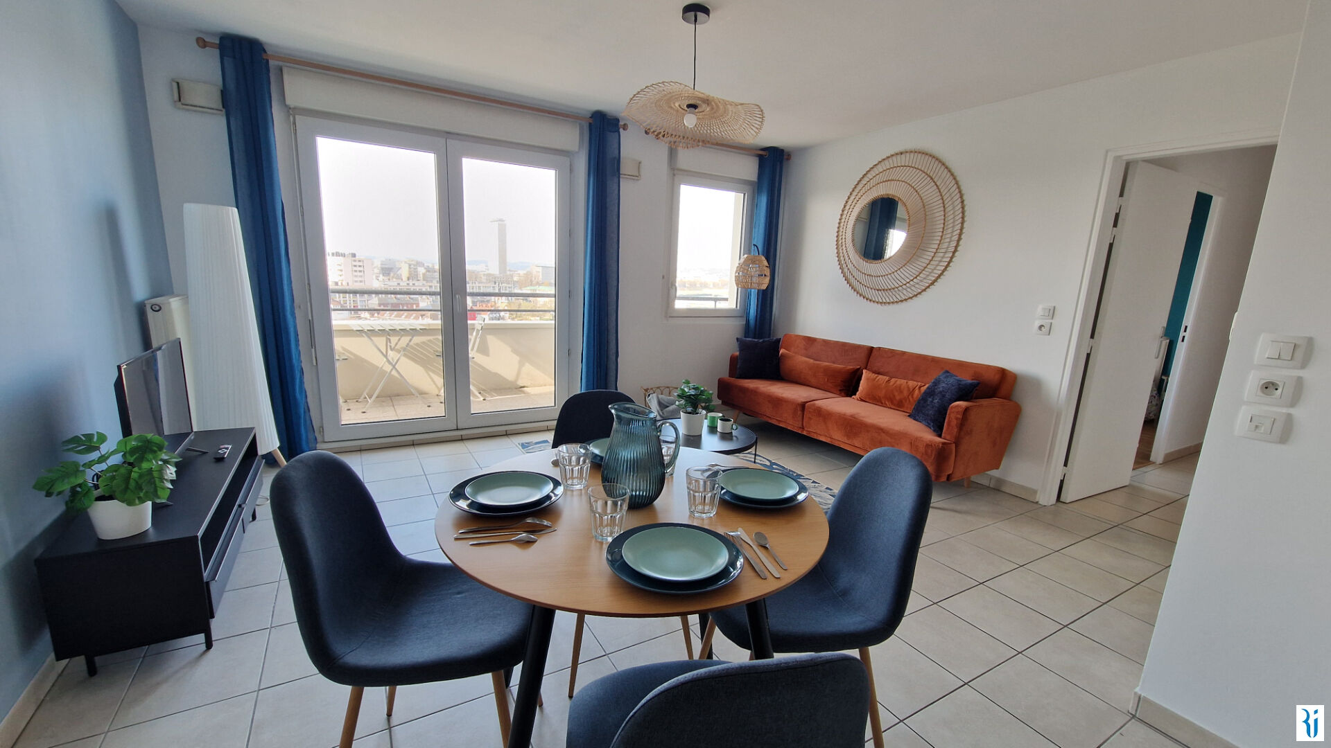 Photo F3 MEUBLE CHAUFFAGE COMPRIS TERRASSE PARKING - BOULEVARD GAMBETTA RÉSIDENCE RÉCENTE image 1/6