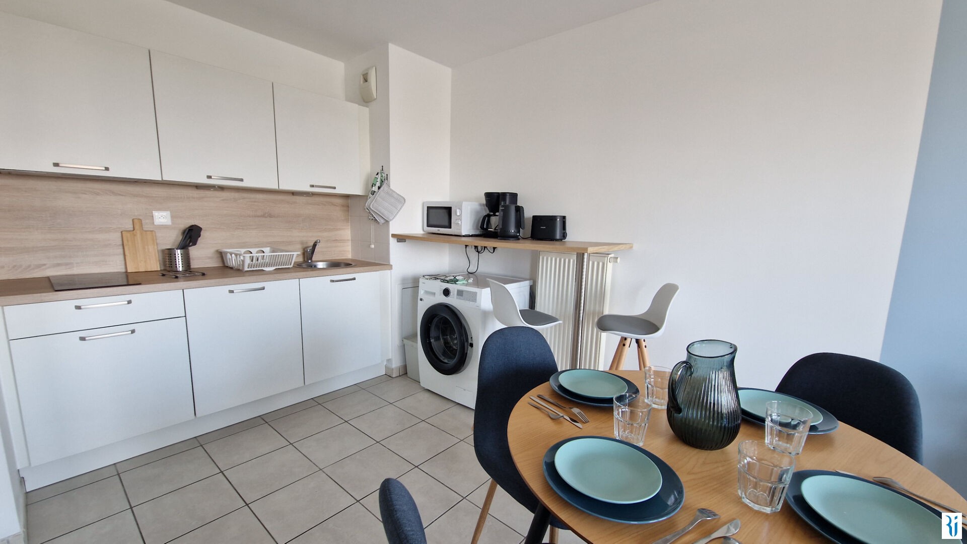 Photo F3 MEUBLE CHAUFFAGE COMPRIS TERRASSE PARKING - BOULEVARD GAMBETTA RÉSIDENCE RÉCENTE image 5/6