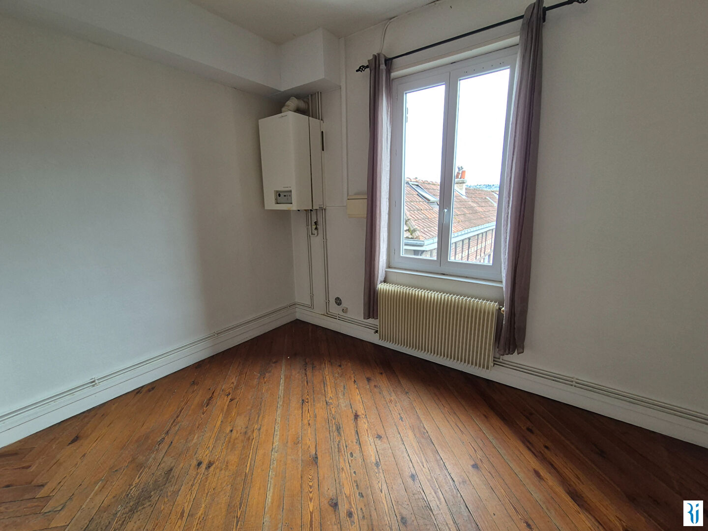 Photo F2 43 M² - RUE DE LESSARD image 4/6