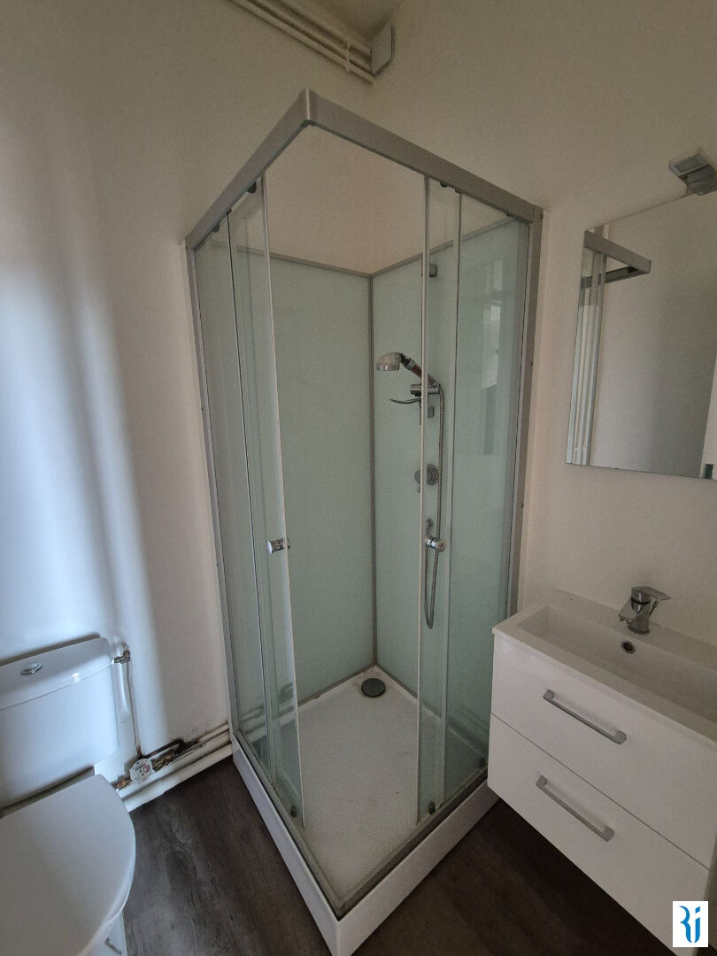 Photo F2 43 M² - RUE DE LESSARD image 5/6