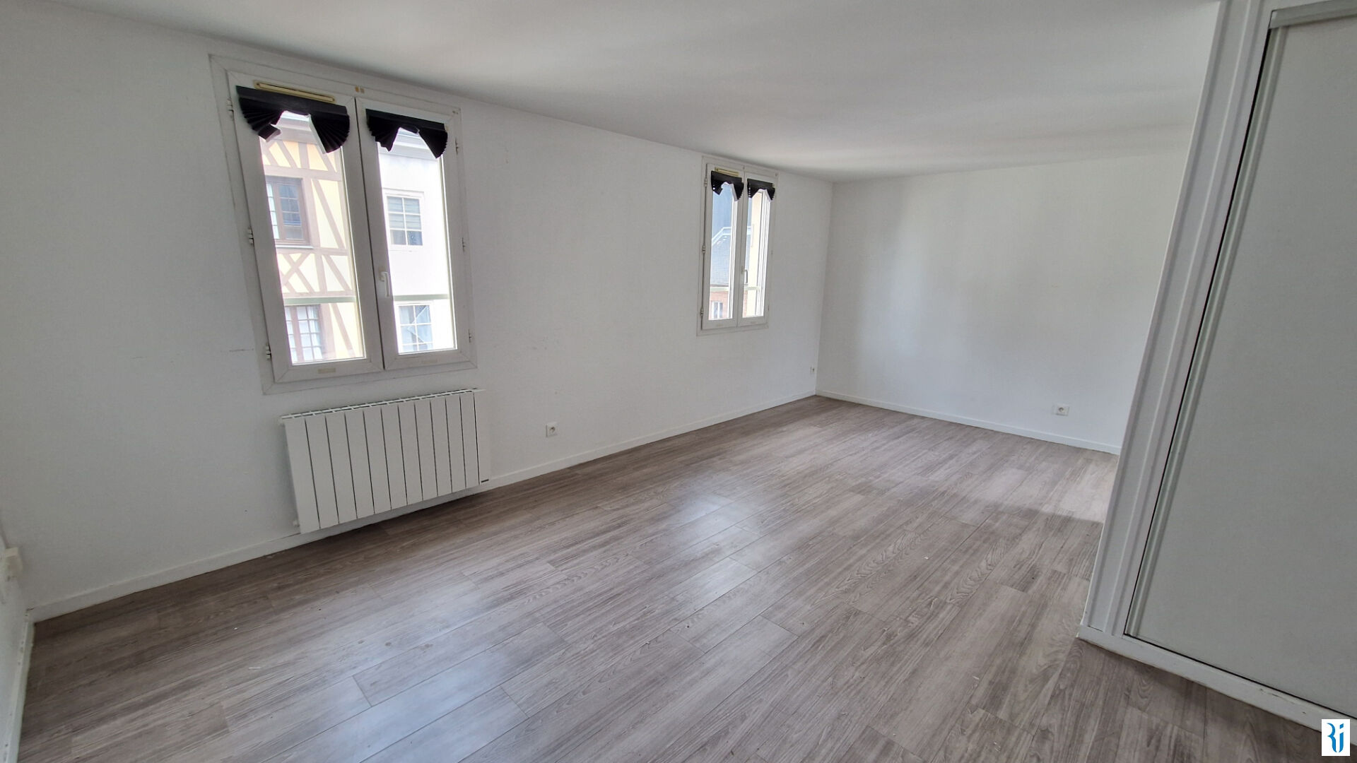Photo F2 DUPLEX 48M² - ROUEN RUE BEAUVOISINE image 4/6