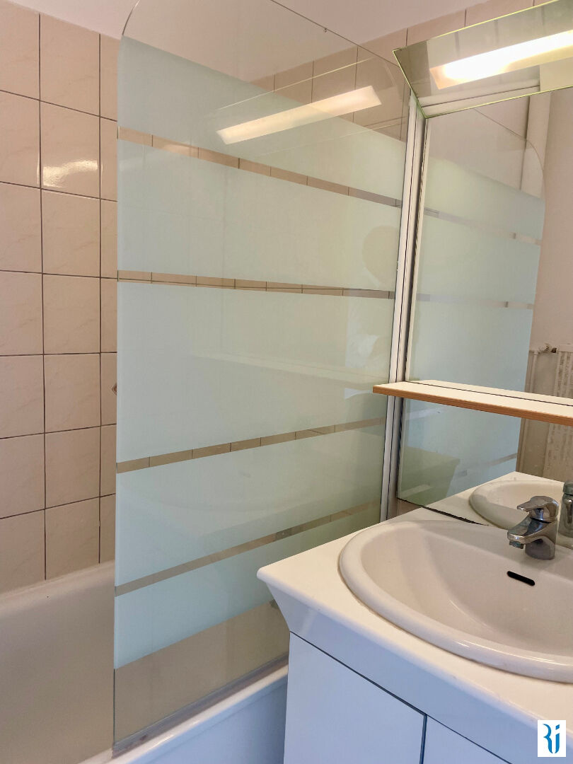 Photo Appartement BIHOREL (76420) 1 pièce 25m² image 4/6