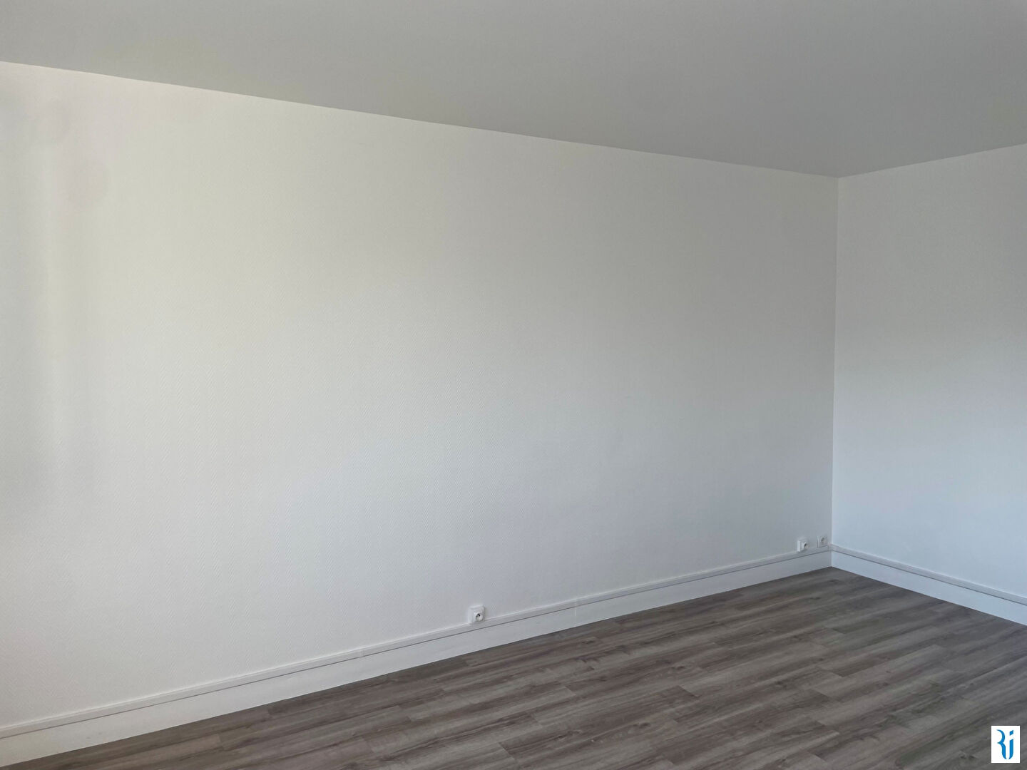 Photo Appartement BIHOREL (76420) 1 pièce 25m² image 5/6