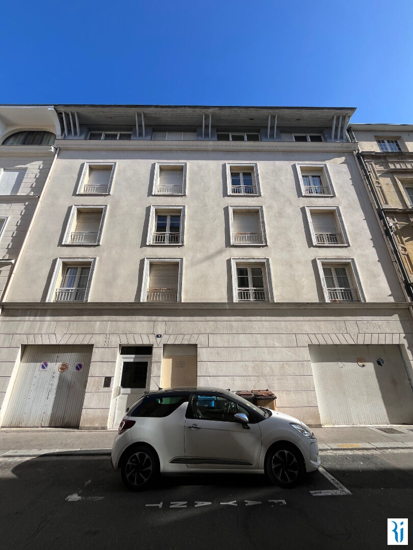 ROUEN PROCHE VIEUX MARCHE, F2 EN DUPLEX DE 31.20 m2