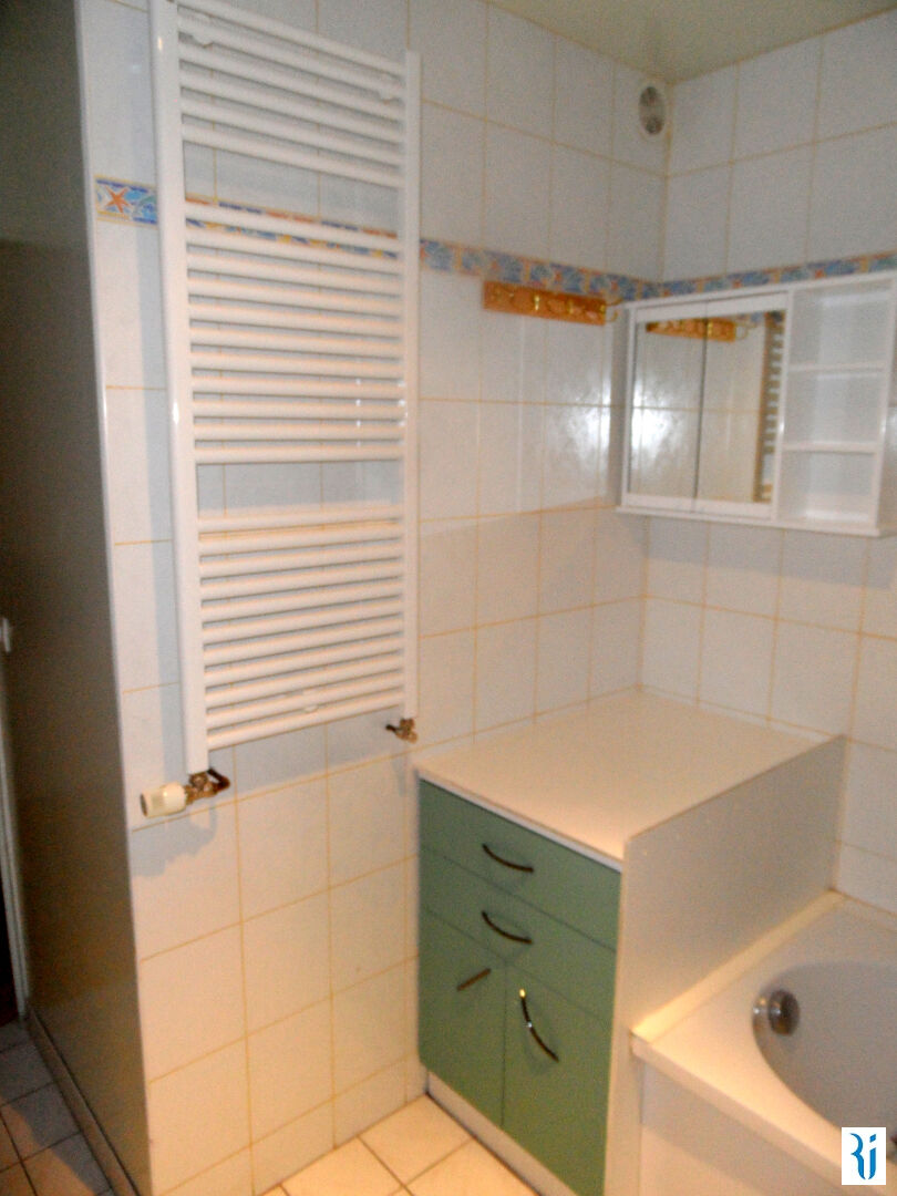 Photo Maison à Charleval 5 pièce(s) 103 m2 avec jardin, véranda et terrasse suspendue image 6/6