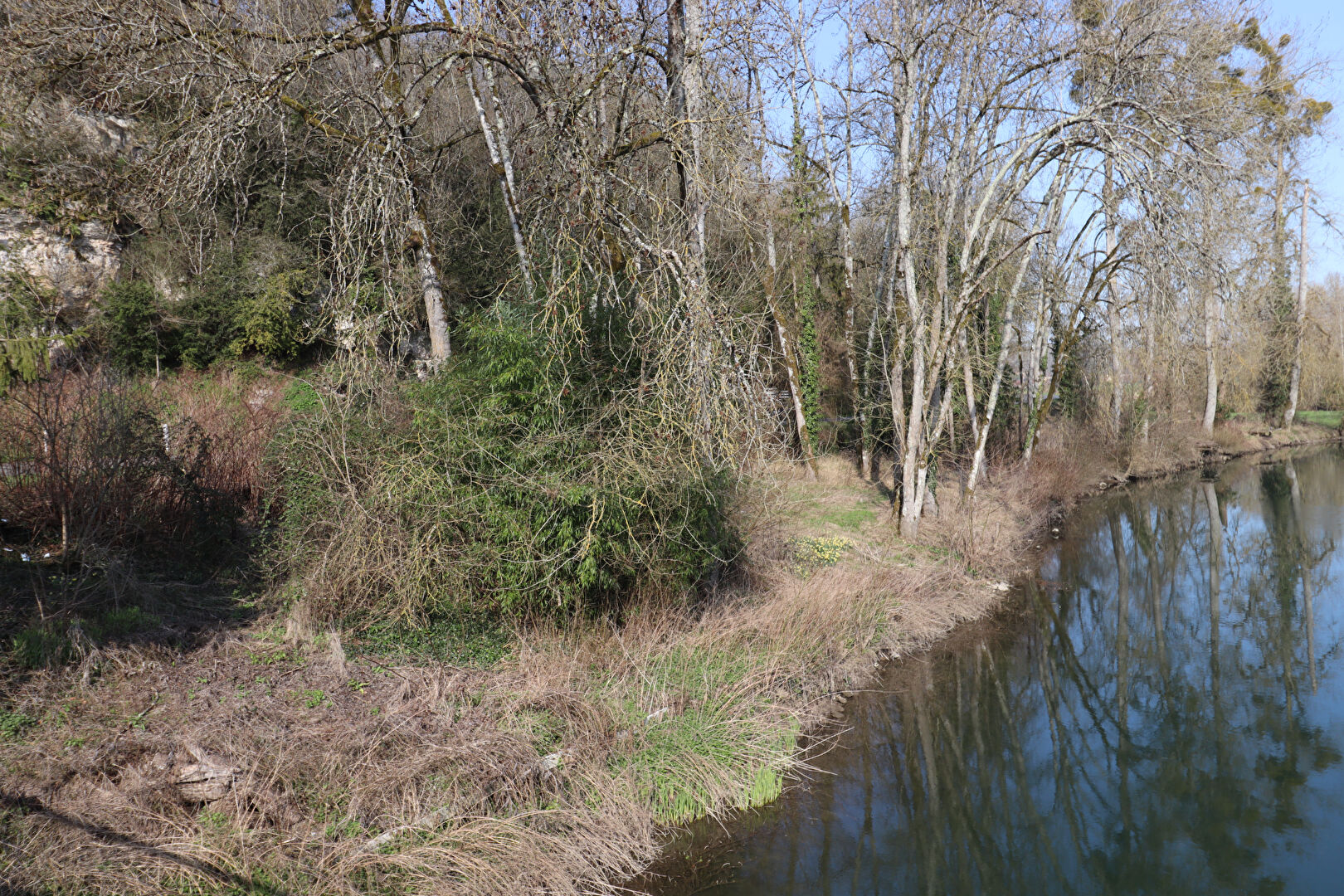 Photo LUNAY 41 Terrain de loisir, cave et bord de Loir image 5/6