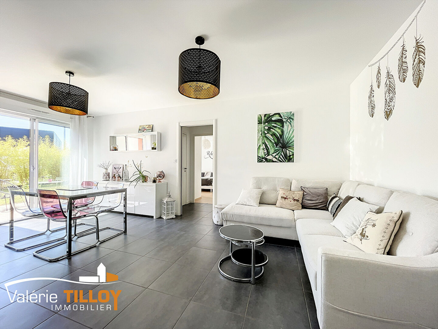 Photo Appartement rez-de-jardin 3 pièces de 67 m2 avec garage image 2/6