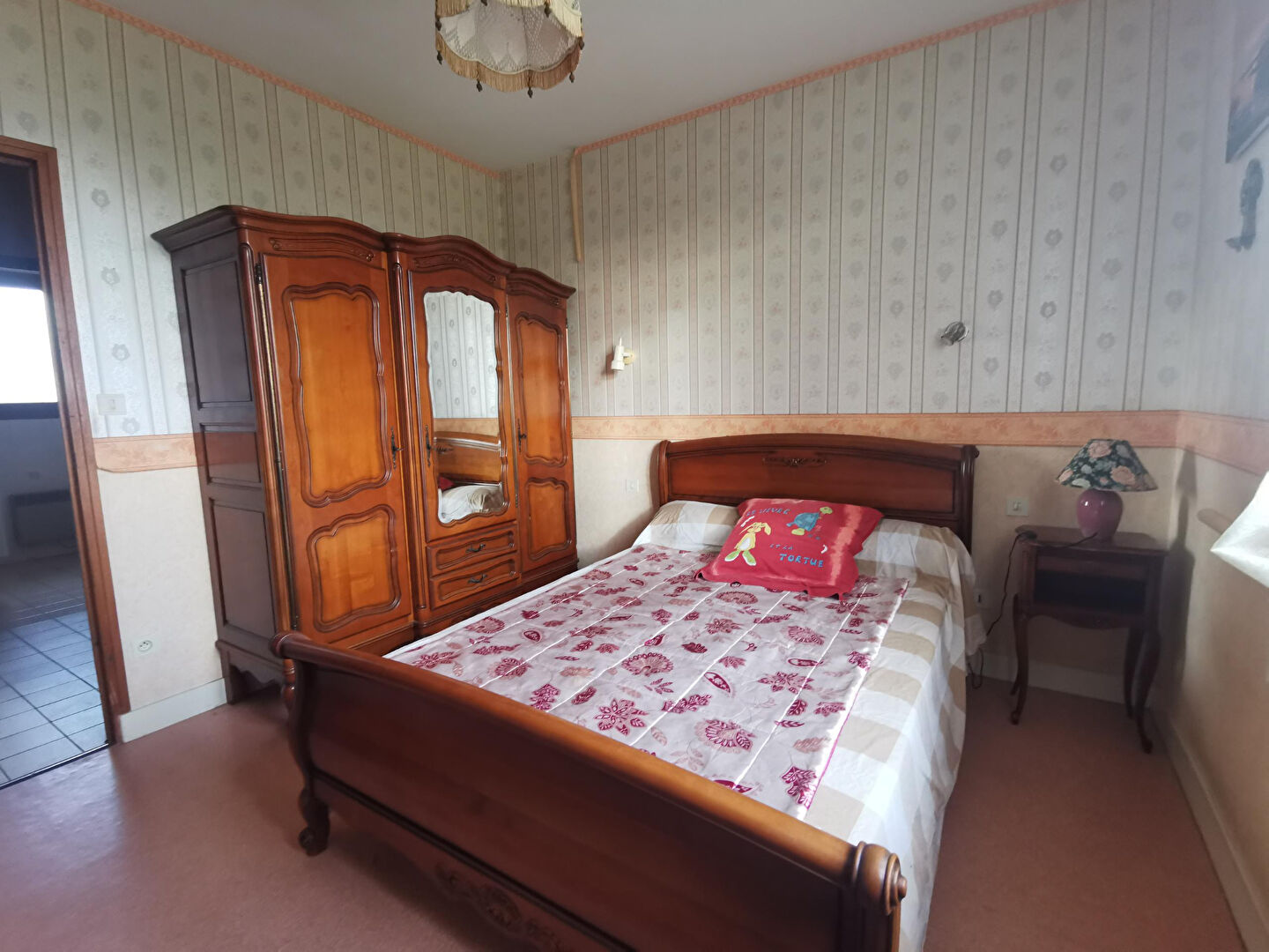 Photo Maison plain pied + grange et terrain image 4/6