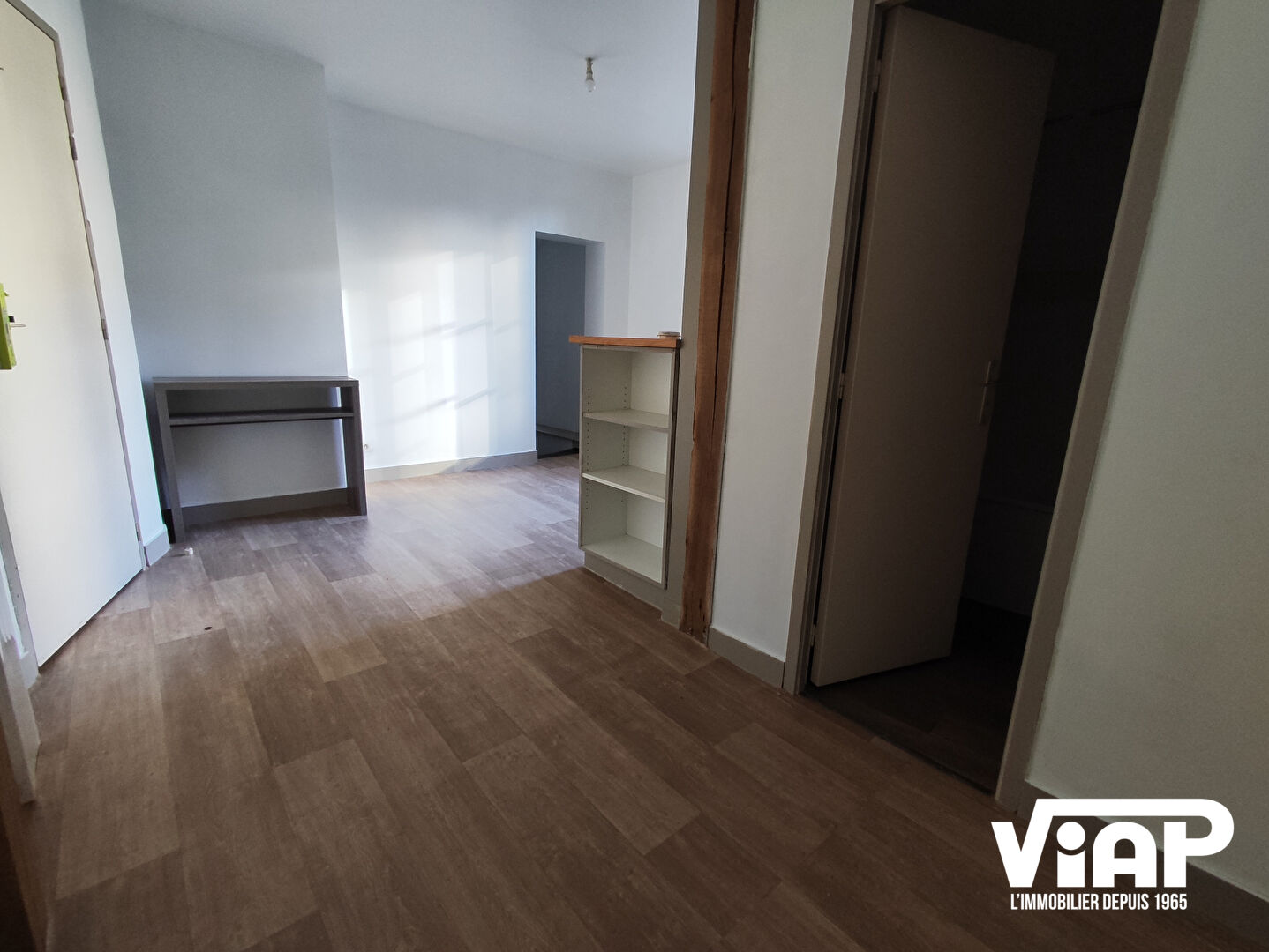 Photo LIMOGES T2 DE 26 m² EN DUPLEX EN HYPER CENTRE VILLE image 3/6