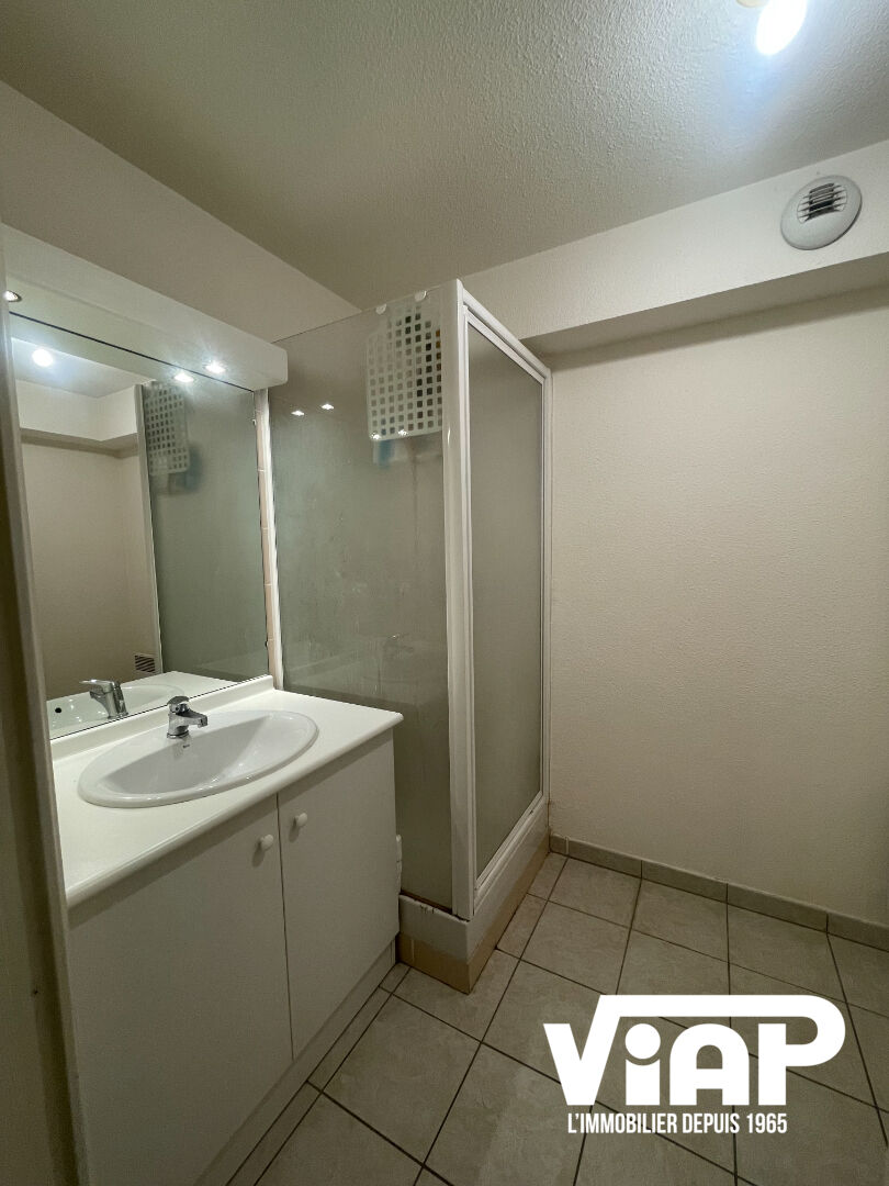 Photo LIMOGES STUDIO DE 23 m² PROCHE FAC DES SCIENCES image 3/5