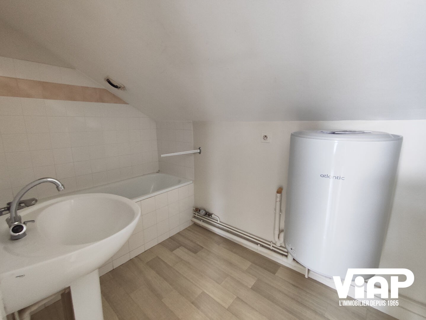 Photo LIMOGES GRAND STUDIO PROCHE DENIS DUSSOUBS image 6/6