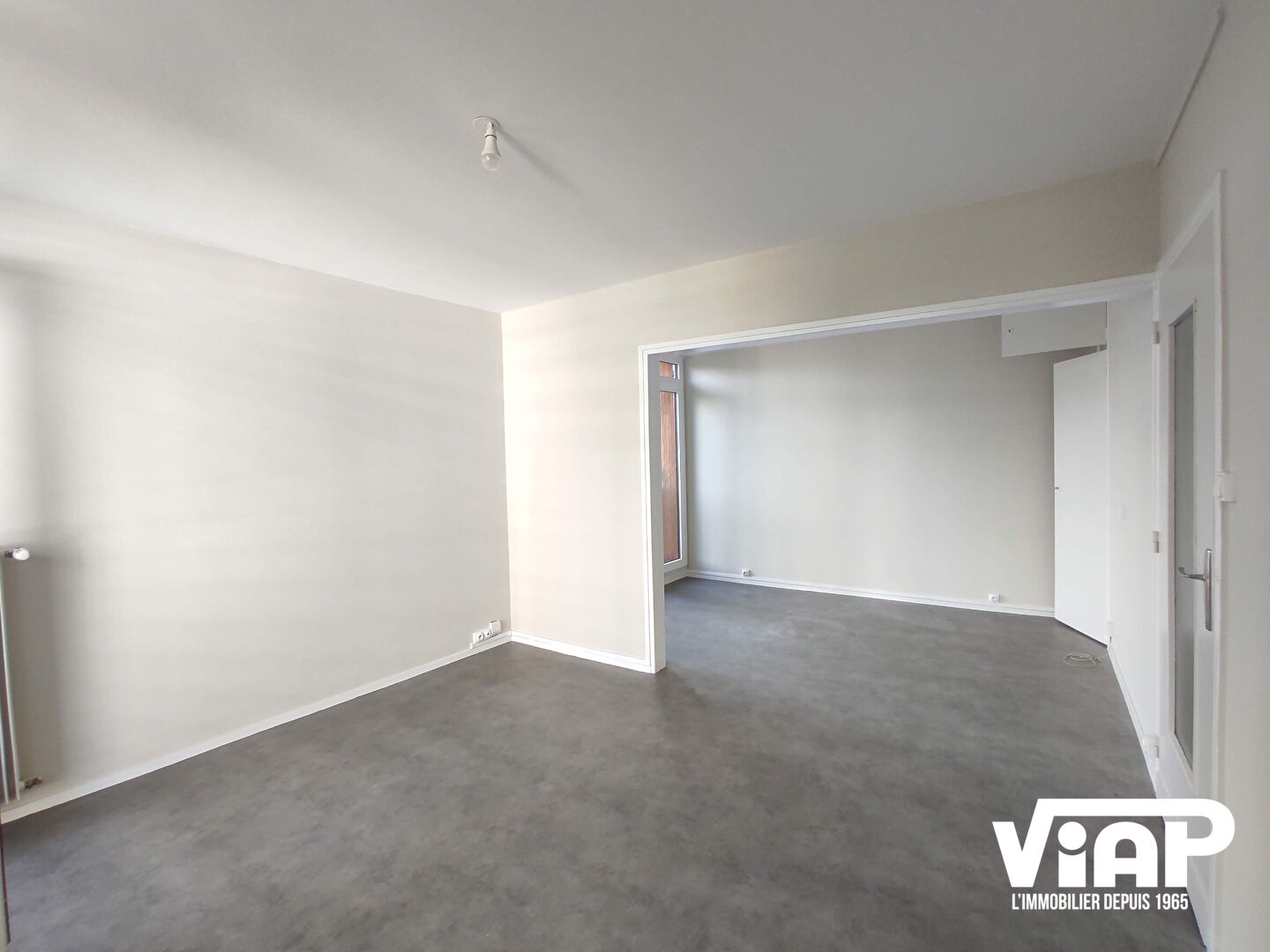 GRAND T2  PROCHE CHU