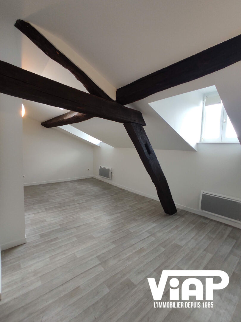 Photo GRAND STUDIO HYPER CENTRE VILLE image 3/5